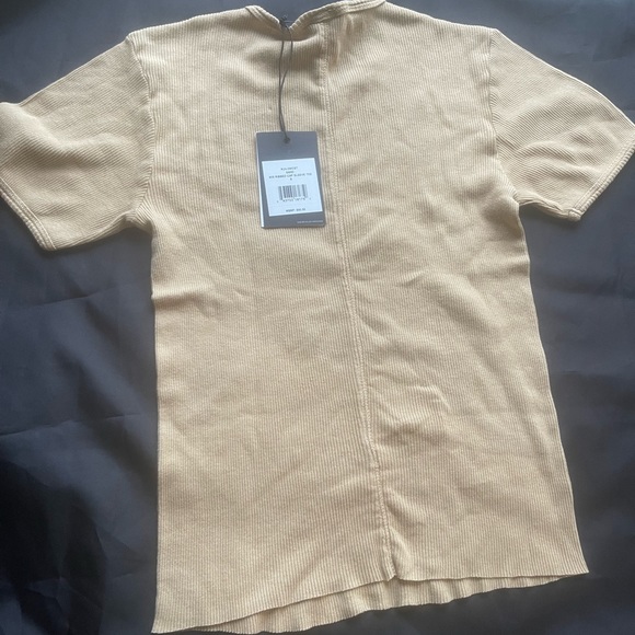 Re/Done Hanes 90’s Cap Sleeve T-Shirt - Picture 3 of 4